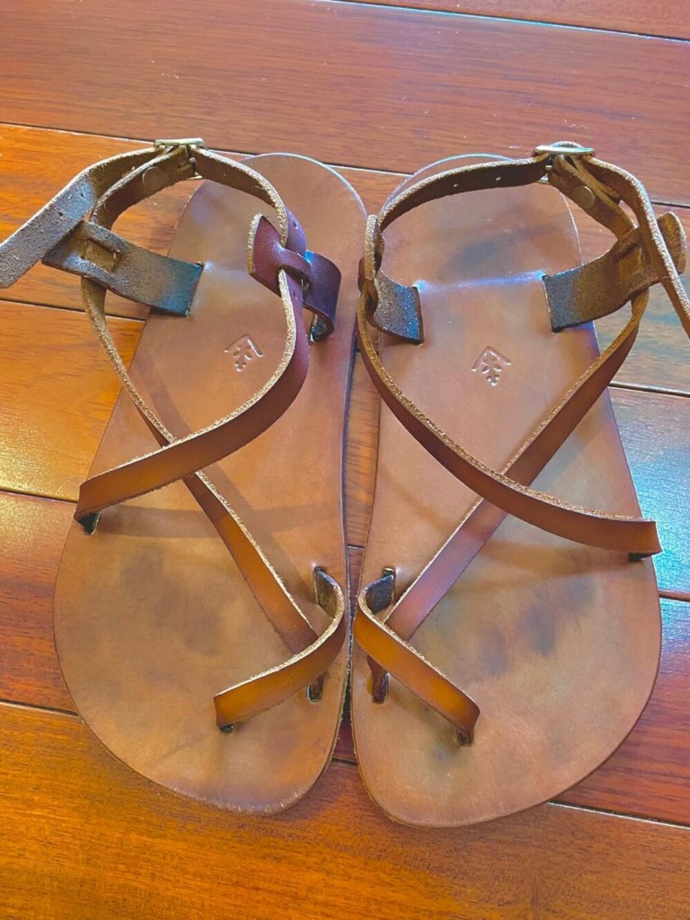 Custom Laboo Leather sandals size ~ EU 39
